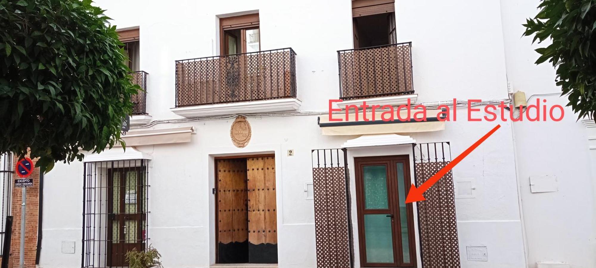 סהרה דה לה סיירה El Detalle Apartamento Y Estudio מראה חיצוני תמונה
